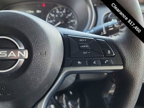 Used 2023 Nissan Kicks SR w/ SR Premium Package image 37