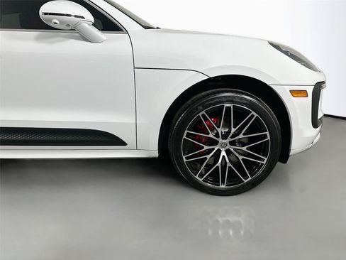 Certified 2026 Porsche Macan S AWD/4WD image 14