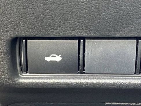 Used 2026 Nissan Sentra SV w/ Floor Mat Package FWD image 12