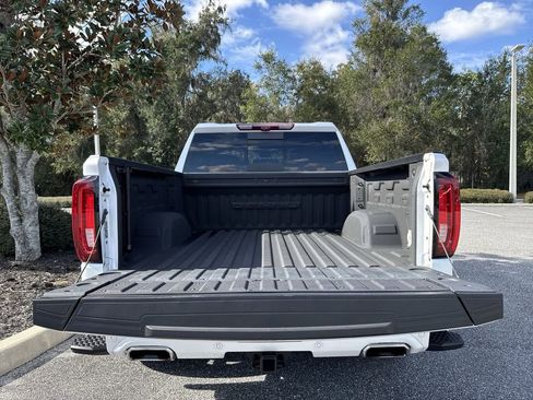 Used 2024 GMC Sierra 1500 Denali image 28