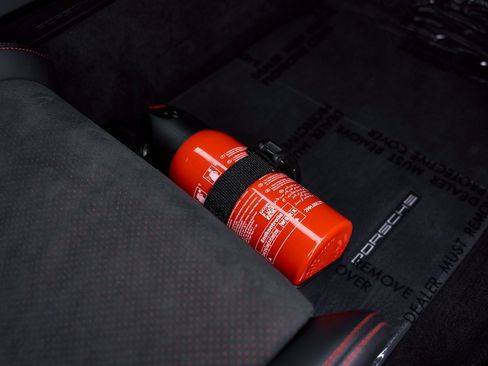 Used 2025 Porsche 911 GT3 RS w/ Weissach Package image 48