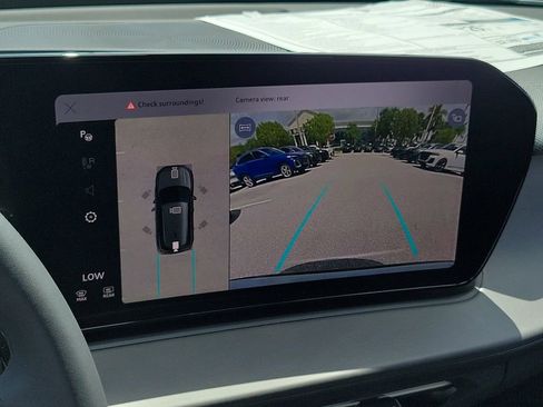 New 2026 Audi Q3 quattro 2.0T AWD/4WD image 13