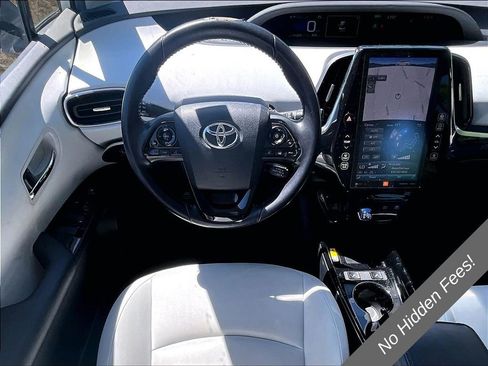 Used 2020 Toyota Prius Limited FWD image 5