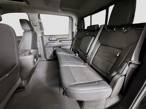 Used 2024 GMC Sierra 2500 Denali w/ Denali Reserve Package image 27