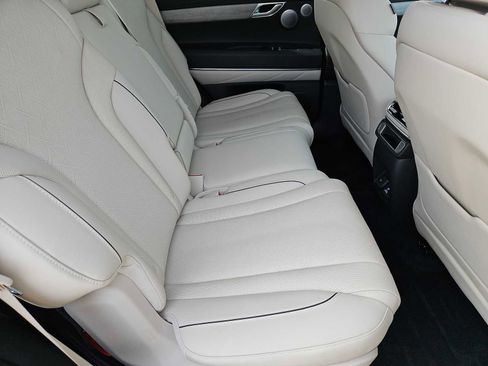 Used 2025 Genesis GV80 3.5T Advanced image 21