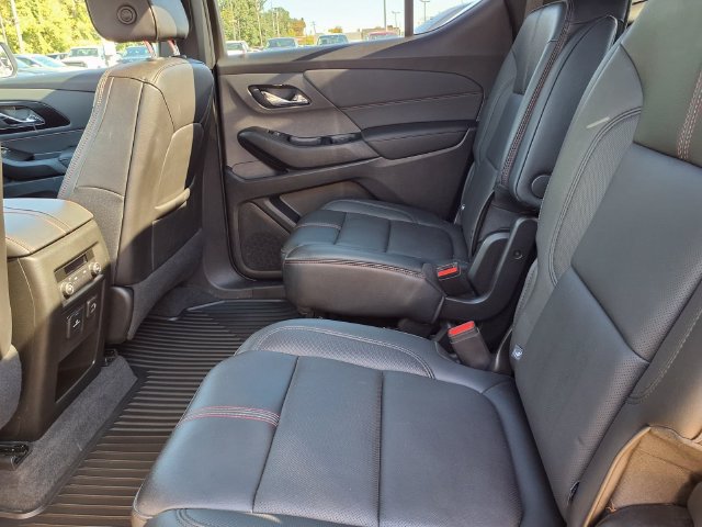 Used 2023 Chevrolet Traverse RS AWD/4WD image 7