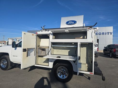 Used 2015 Chevrolet Silverado 3500 W/T image 11