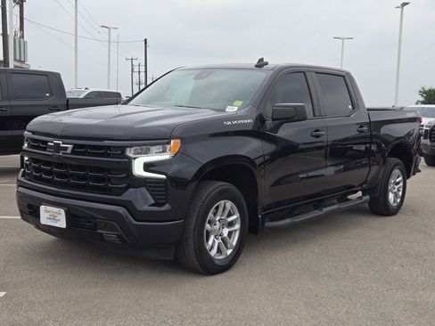 Used 2023 Chevrolet Silverado 1500 RST AWD/4WD image 7