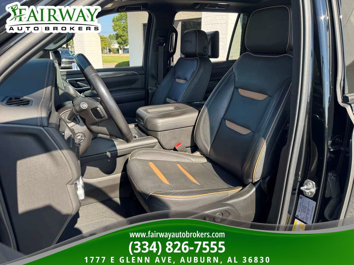Used 2021 GMC Yukon XL AT4 w/ AT4 Premium Plus Package AWD/4WD image 10