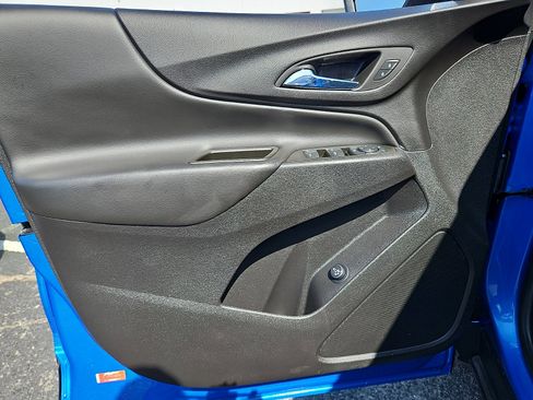 Used 2024 Chevrolet Equinox LT w/ LPO, Floor Liner Package AWD/4WD image 13
