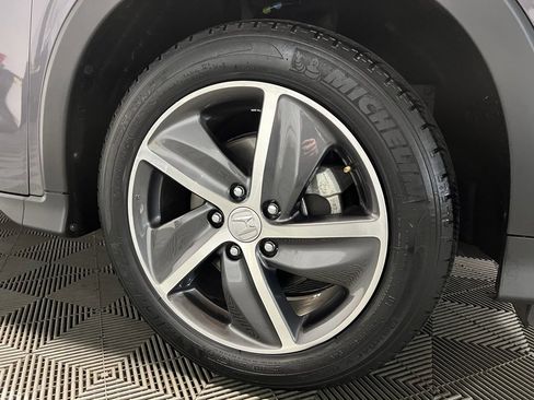 Used 2022 Honda HR-V EX-L image 3