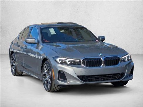 New 2026 BMW 330i Sedan image 6