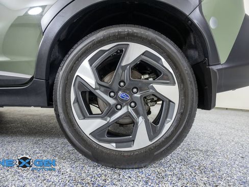 Used 2024 Subaru Crosstrek 2.5i Limited AWD/4WD image 45
