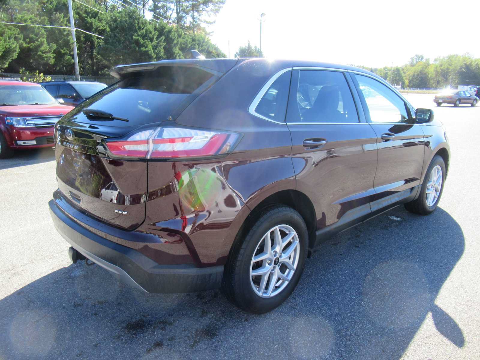 Certified 2024 Ford Edge SEL w/ Convenience Package AWD/4WD image 5