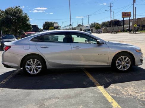 Used 2022 Chevrolet Malibu LT FWD image 6