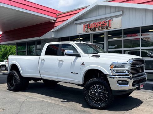 Used 2021 RAM 3500 Laramie AWD/4WD image 1