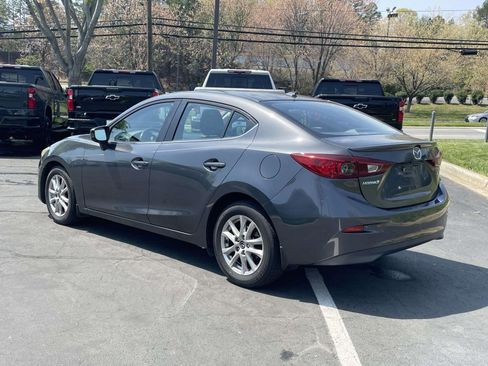 Used 2014 MAZDA MAZDA3 i Touring w/ Technology Package image 7