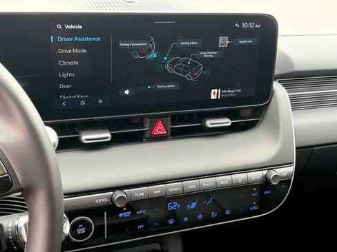 Used 2025 Hyundai Ioniq 5 SEL image 13