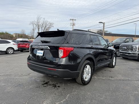 Certified 2023 Ford Explorer XLT image 7