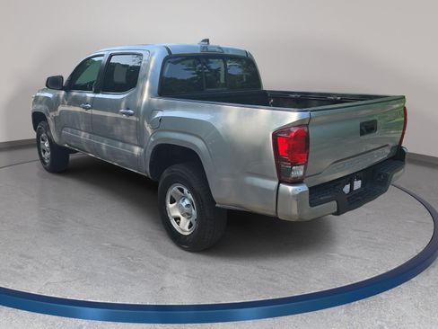 Used 2020 Toyota Tacoma SR w/ SR Convenience Package RWD image 7