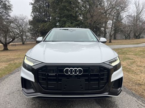 Used 2019 Audi Q8 Prestige image 3