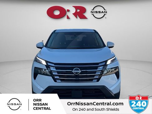 New 2026 Nissan Rogue SV FWD image 2