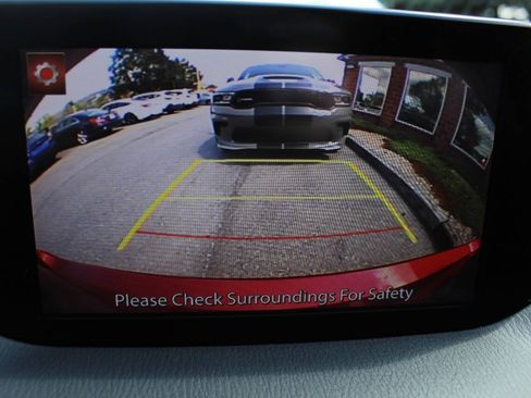 Used 2018 MAZDA MAZDA3 Sport FWD image 12