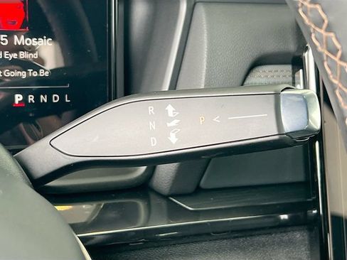 New 2026 GMC Terrain AT4 AWD/4WD image 12