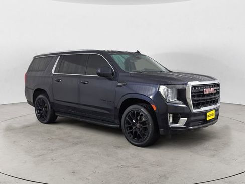 Certified 2023 GMC Yukon XL SLE w/ Gmc Pro Safety Plus Package image 7