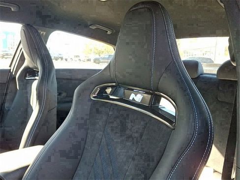 New 2025 Hyundai Elantra N Base image 11