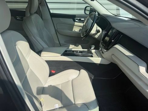 Used 2018 Volvo XC60 T5 Inscription w/ Luxury Seat Package AWD/4WD image 7