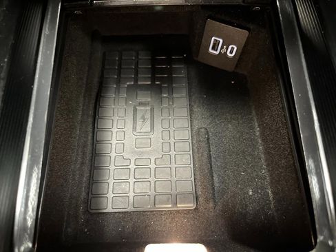 Used 2023 Lincoln Corsair AWD w/ Equipment Group 101A image 24