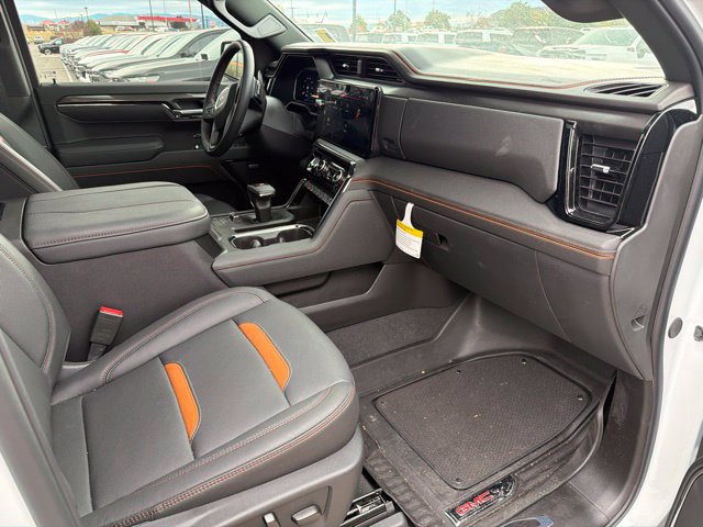Used 2026 GMC Sierra 1500 AT4 w/ AT4 Premium Package AWD/4WD image 22