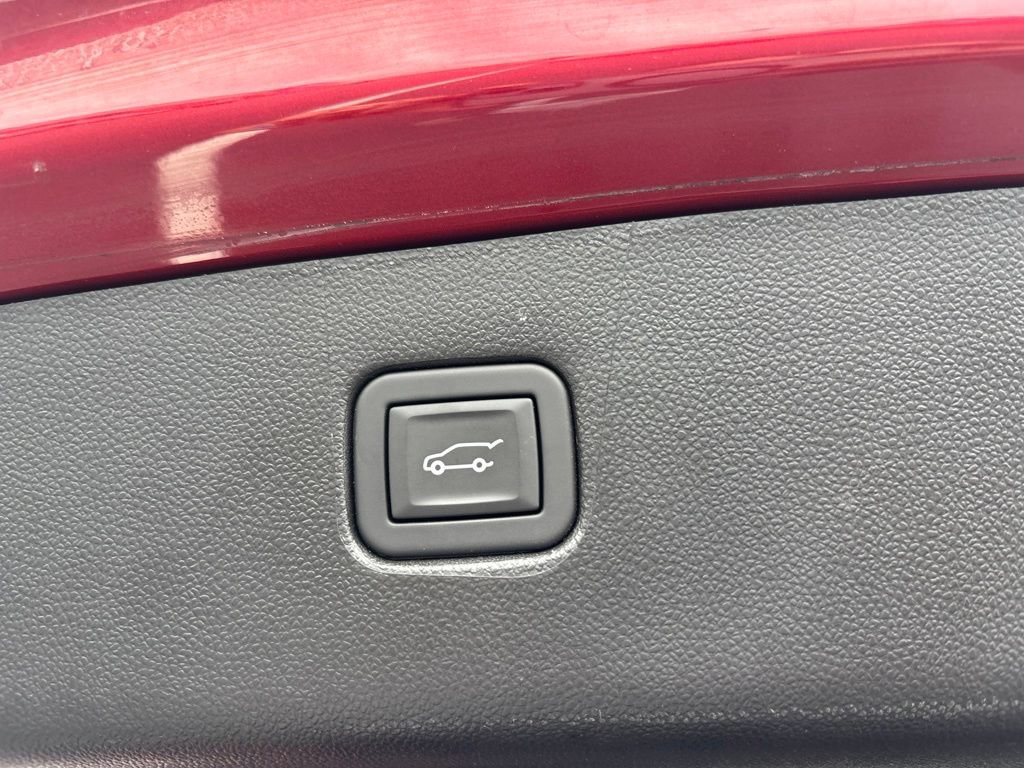 Used 2024 Chevrolet Blazer LT FWD image 31