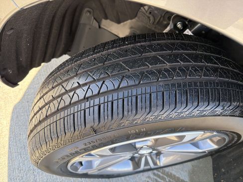 Certified 2025 Acura RDX SH-AWD w/ Technology Package image 22