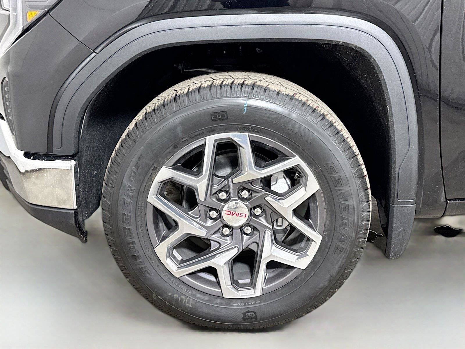 New 2026 GMC Sierra 1500 SLE w/ Preferred Package RWD image 19