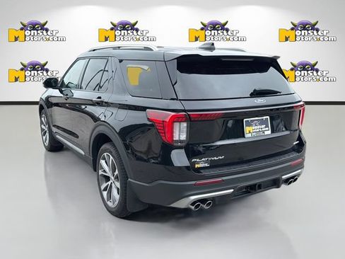 Used 2025 Ford Explorer Platinum w/ Ultimate Package AWD/4WD image 7