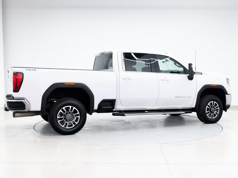 Used 2022 GMC Sierra 2500 SLE w/ SLE Convenience Package AWD/4WD image 11