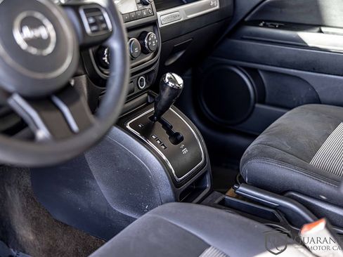 Used 2017 Jeep Compass Sport w/ Power Value Group image 19