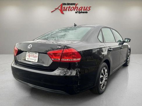 Used 2015 Volkswagen Passat 1.8T S image 7
