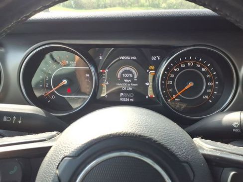Used 2020 Jeep Wrangler Unlimited Sport S AWD/4WD image 45