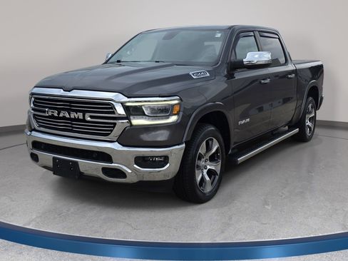 Used 2019 RAM 1500 Laramie AWD/4WD image 1