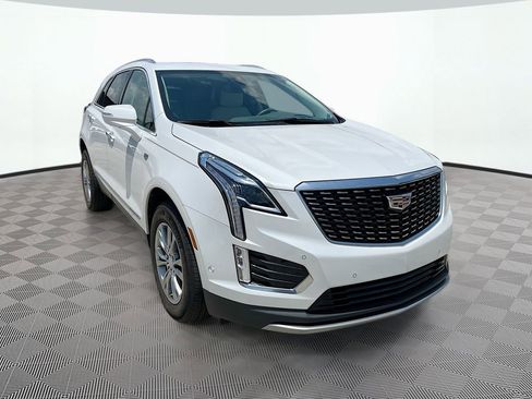 Used 2021 Cadillac XT5 Premium Luxury AWD/4WD image 3