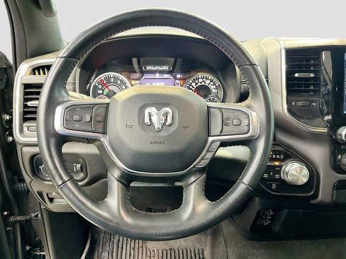 Used 2023 RAM 1500 Laramie AWD/4WD image 11
