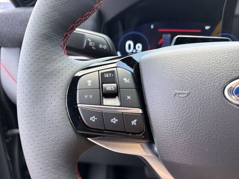 New 2026 Ford Explorer ST-Line w/ ST-Line Street Pack AWD/4WD image 21