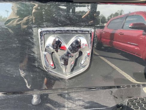 Used 2016 RAM 1500 Big Horn image 29