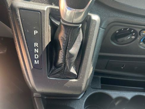 Used 2017 Ford Transit 350 138 DRW RWD image 24