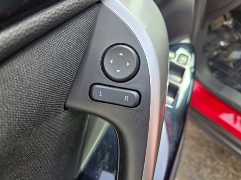 New 2025 Mitsubishi Eclipse Cross LE image 17