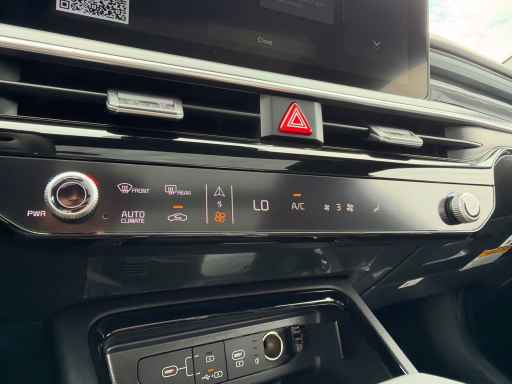 New 2027 Kia K5 GT-Line AWD/4WD image 15