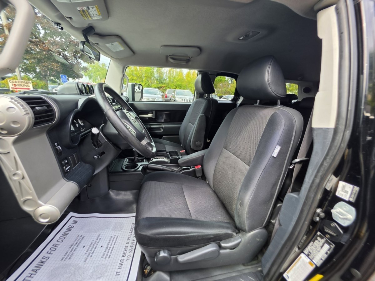 Used 2008 Toyota FJ Cruiser 4WD image 15